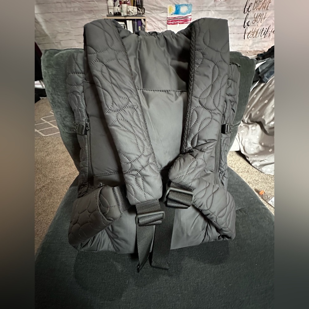 Lululemon Quilted Embrace backpack 13L - Picture 12 of 15